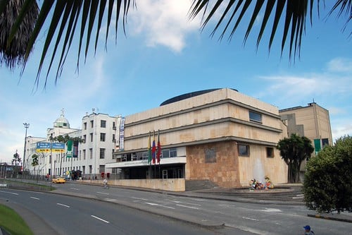 Centro de Convenciones Teatro los fundadores